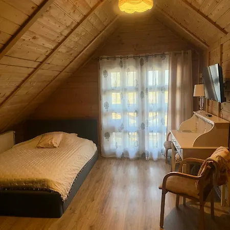 Karczma Biesiadna Bed & Breakfast 3*