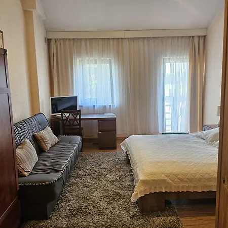 Karczma Biesiadna 3*