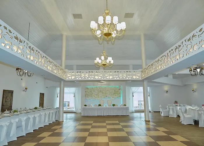 Karczma Biesiadna Bed & Breakfast Dalnia